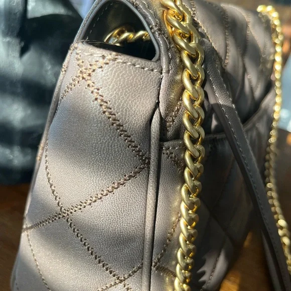 Tory Burch Willa Grey Quilted Versatile Shoulder Crossbody Bag - Picture 6 of 15